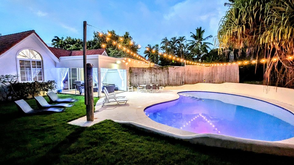 Villa Tropical Oasis | Rental in Casa Linda w/Pool