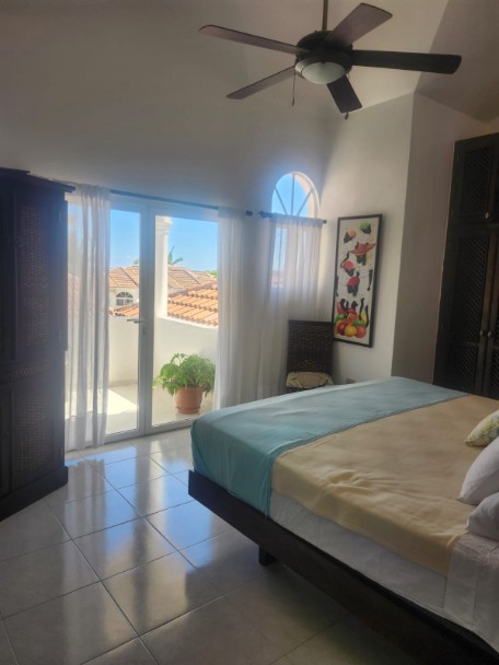 Tropical Confesi Penthouse by the Beach